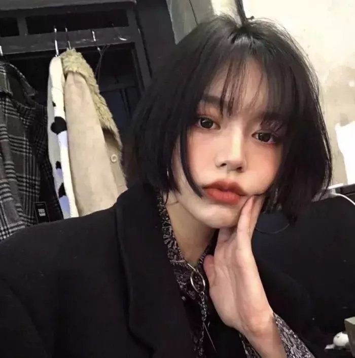 比安布尔更黑
